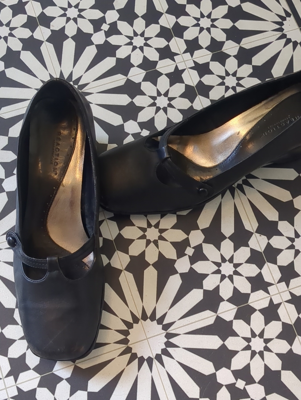 Reaction Kenneth Cole Black Mary Jane Heels